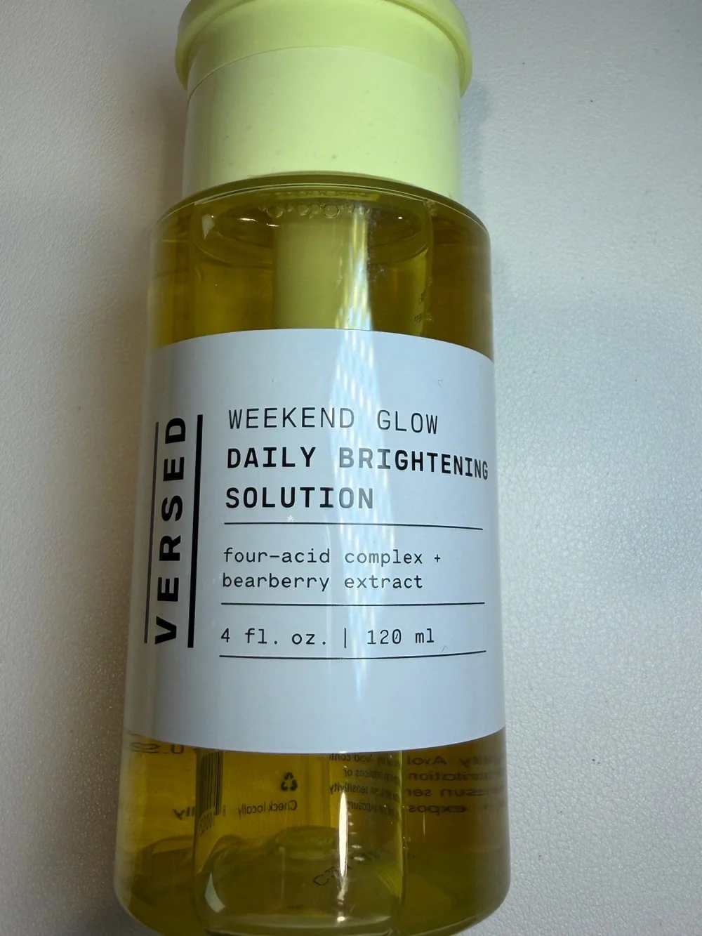 Versed Weekend Glow Daily Brightening Solution 120ml